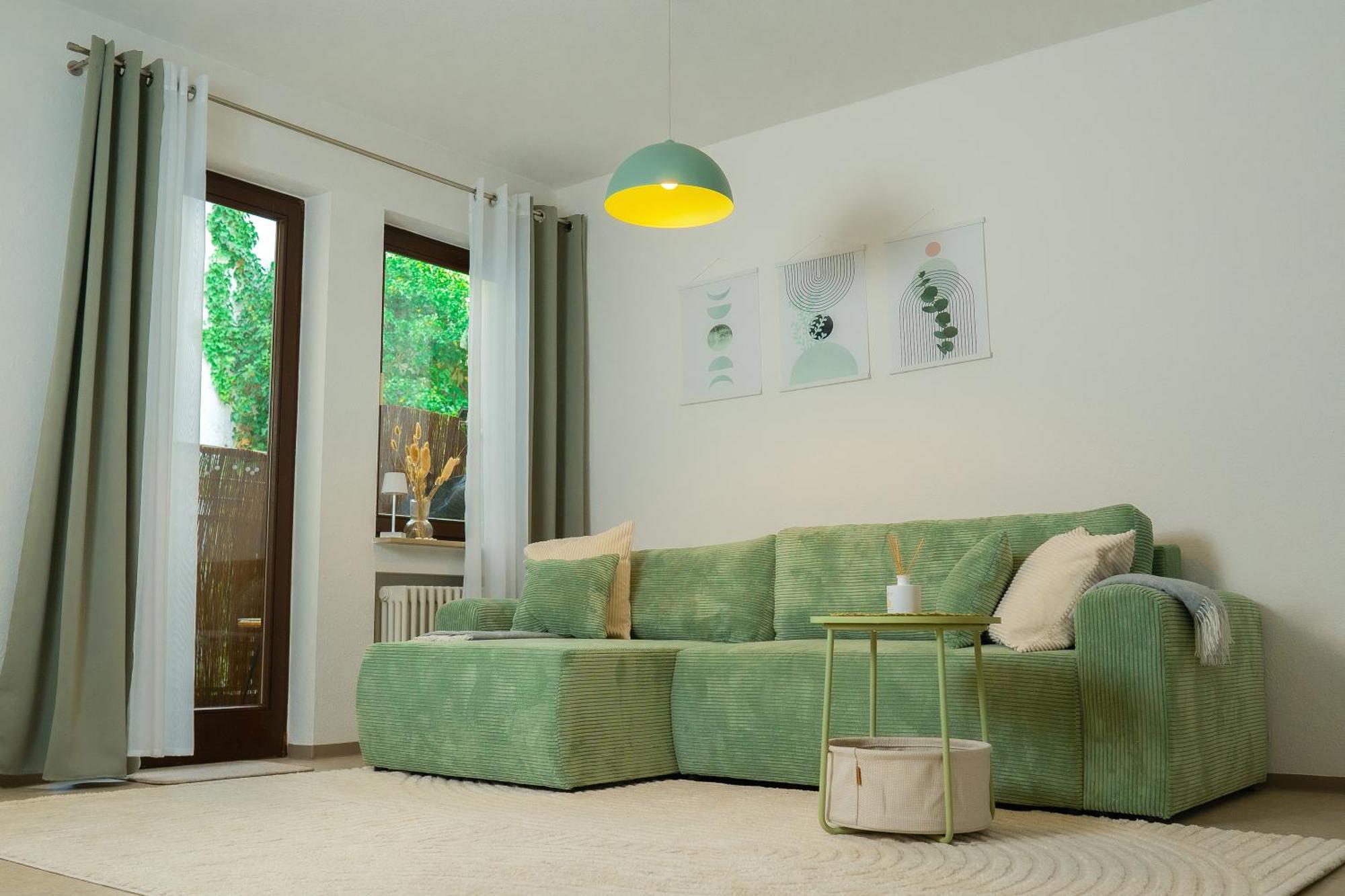 Einzigartiges Scandi Apartment - Innenstadt Mit Parkplatz, Balkon & Wlan - Perfekt Fuer Radfahrer 里德林根 外观 照片
